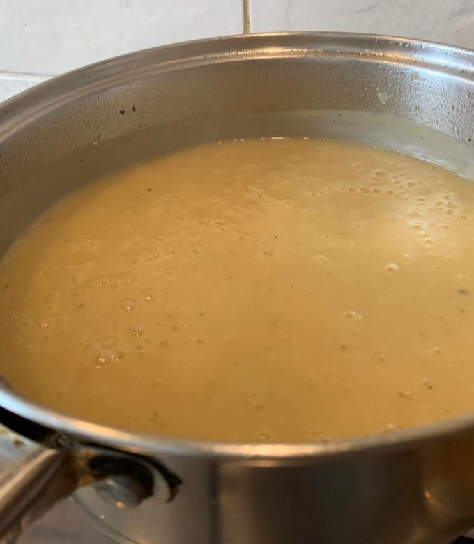 A picture of Spiced Caramelised onion and potato soup.