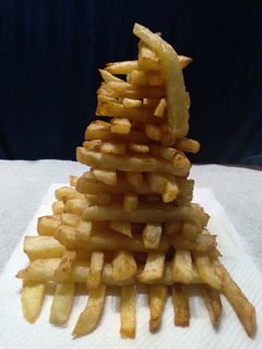 ફ્રેન્ચ ફ્રાઈસ (French Fries Recipe In Gujarati) રેસીપી મુખ્ય ફોટો