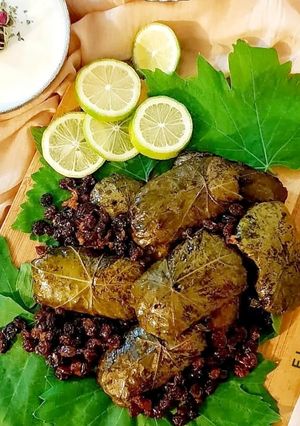 عکسی از دستور دلمه برگ مو