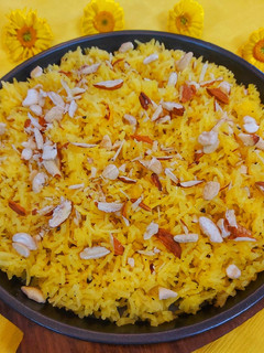 केसरिया भात (Kesariya bhaat recipe in hindi) रेसिपी मुख्य फोटो