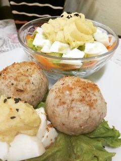 Foto resep Onigiri Oatmeal Abon & Simple Selada Banjar