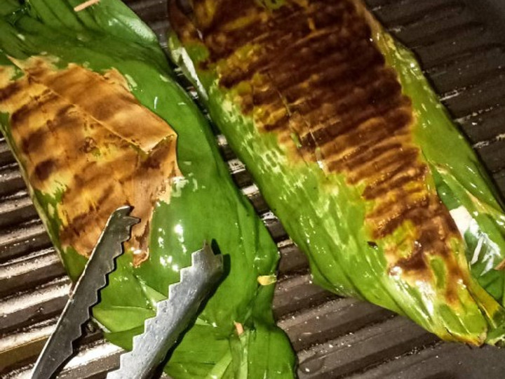 Resep Nasi bakar ayam suwir pedas manis, Bikin Ngiler