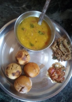 फ्राई लिठी चोखा रेसिपी(fried litti chokha recipe in hindi) रेसिपी मुख्य फोटो