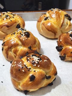 Foto resep Roti Coklat Simpel Chocolate Chips Roll Bread