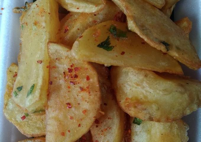 Langkah Mudah untuk Menyiapkan Potato Wedges Simple, Menggugah Selera