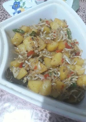 Foto resep Oseng Teri medan kentang