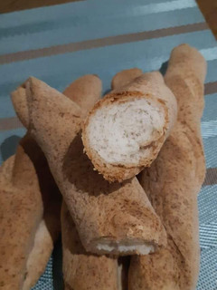 Gluténmentes, tejmentes bagettek recept fotója