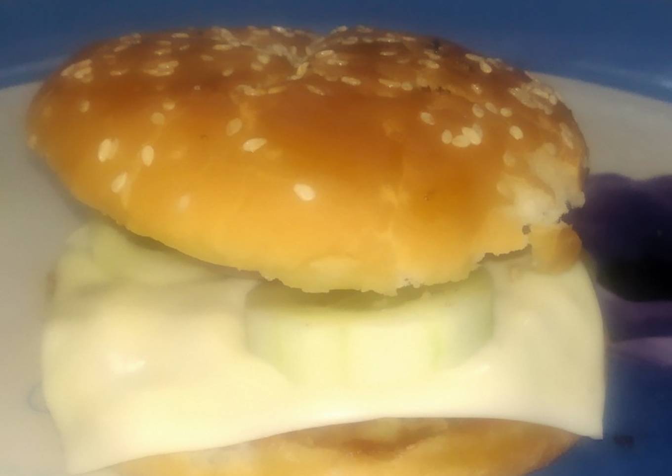 Cheese burger(snack /starter)