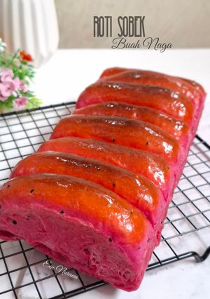Foto resep Roti Sobek Buah Naga