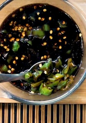 Una foto de Soya con Chiles Toreados | Ponzu a la Mexicana