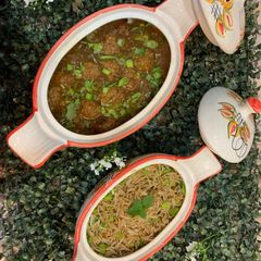 A picture of Fried Rice With Manchurian.