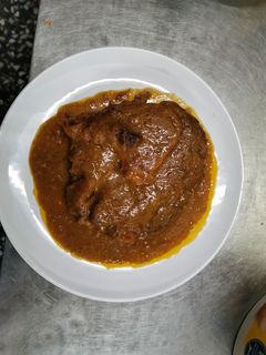 Una foto de Osobuco de ternera al vino tinto
