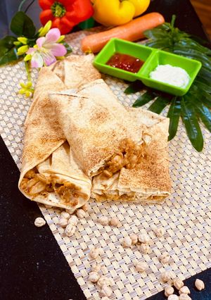 A picture of Chickpea Wraps (Arabic Bread) ⁣.