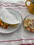 Cafe da manha de tapioca com frutas