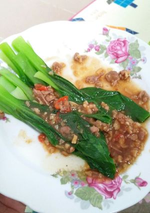 Foto resep Pakcoy Bawang Putih dengan Daging