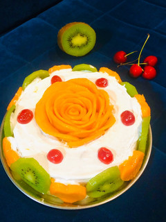 ફ્રુટ કેક(Fruit Cake Recipe In Gujarati) રેસીપી મુખ્ય ફોટો
