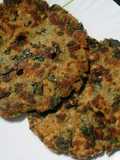 Methi jwari thalipeeth