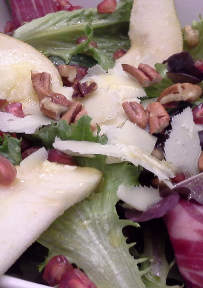 Una foto de Ensalada de invierno con jamón
