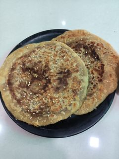 तिळगुळ पोळी (tilgul poli recipe in marathi) रेसिपी चे मुख्य फोटो
