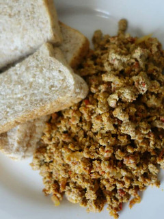 A picture of Tomato scrambled eggs.