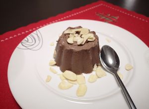 Foto di Budino al cioccolato con agar agar