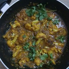 A picture of Fry Gobhi Masala.