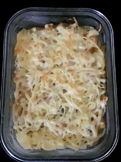 પાસ્તા ઇન વ્હાઇટ સૉસ (Pasta In White Sauce Recipe In Gujarati) રેસીપી મુખ્ય ફોટો