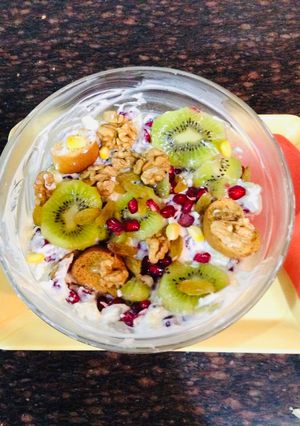 A picture of Fruits & Nuts Yogurt Salad.
