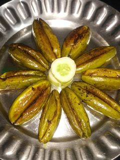 भरवां परवल (Bharwan parwal recipe in hindi) रेसिपी मुख्य फोटो
