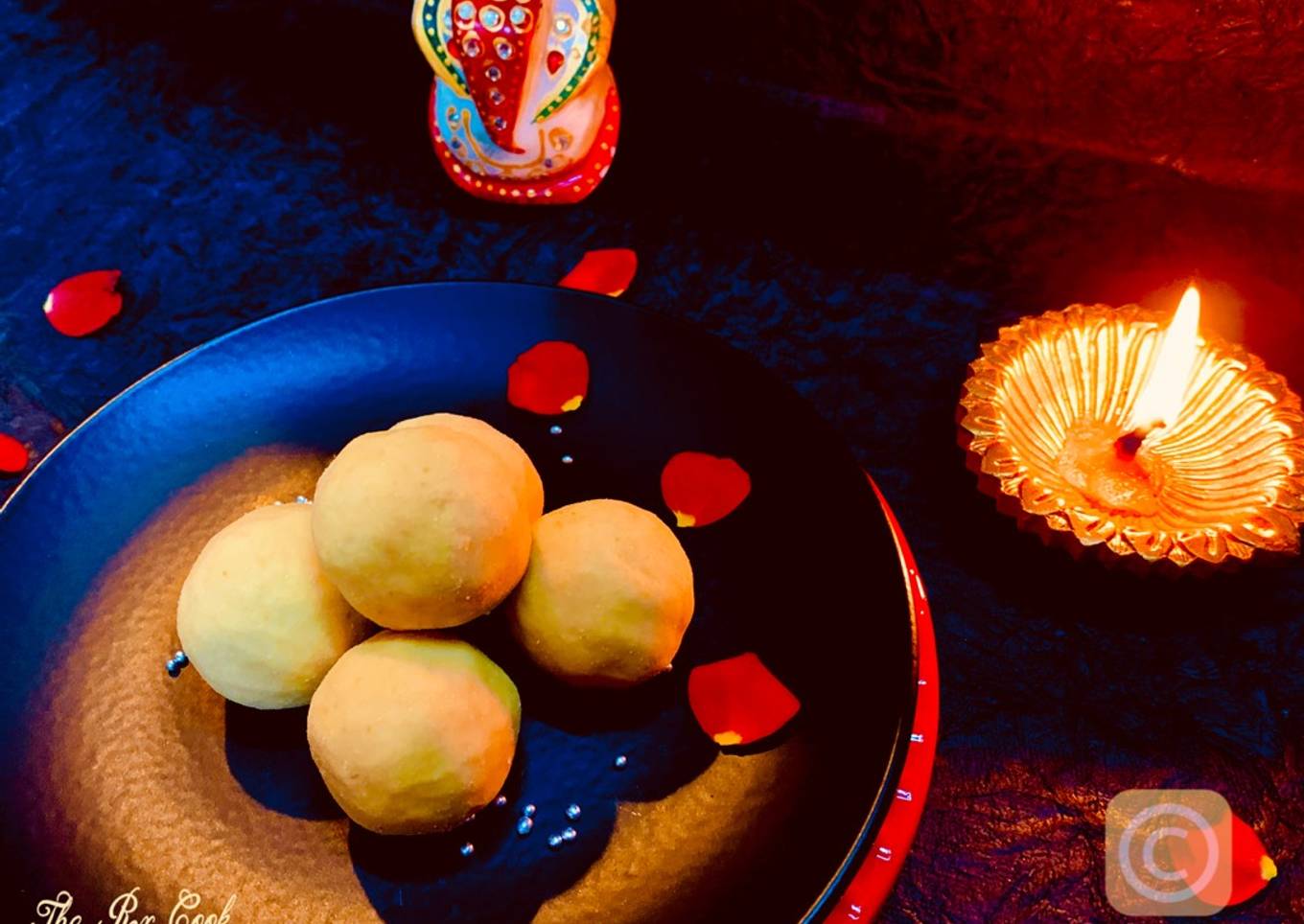 Besan laddoo
