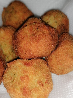 Una foto de Croquetas de atún y brócoli