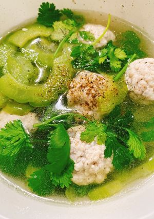 Hình của món Canh khổ qua thịt bằm.