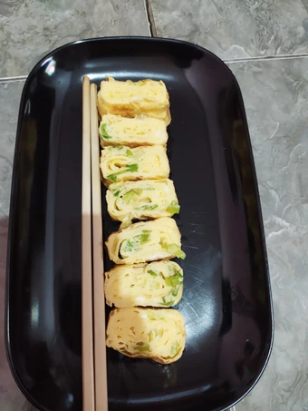 Langkah Mudah untuk Menyiapkan Resep 44. Tamagoyaki (telur gulung korea) yang Lezat Anti Ribet, Menggugah Selera