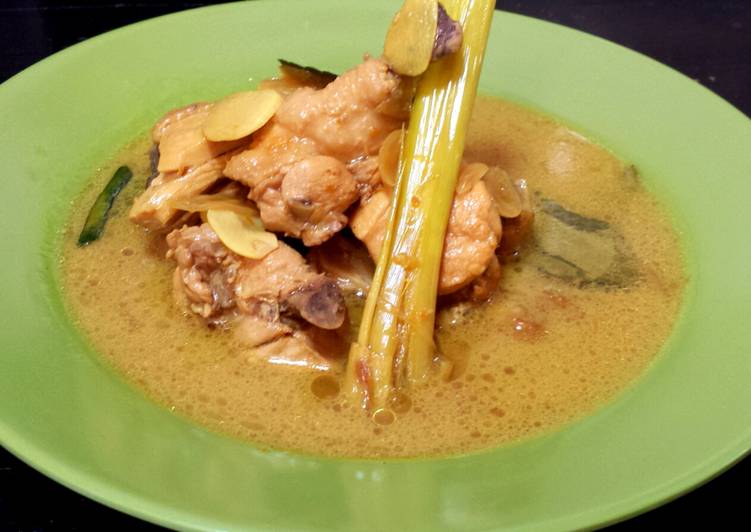Resep: Di RumahSemur ayam si kecil 