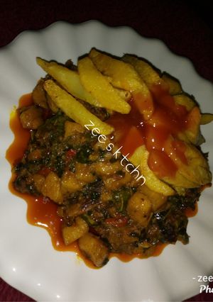 A picture of Plantain pottage and chips.