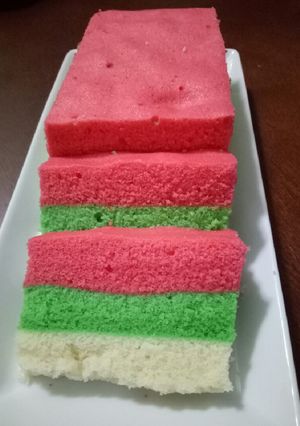 Foto resep Bolu pelangi kukus