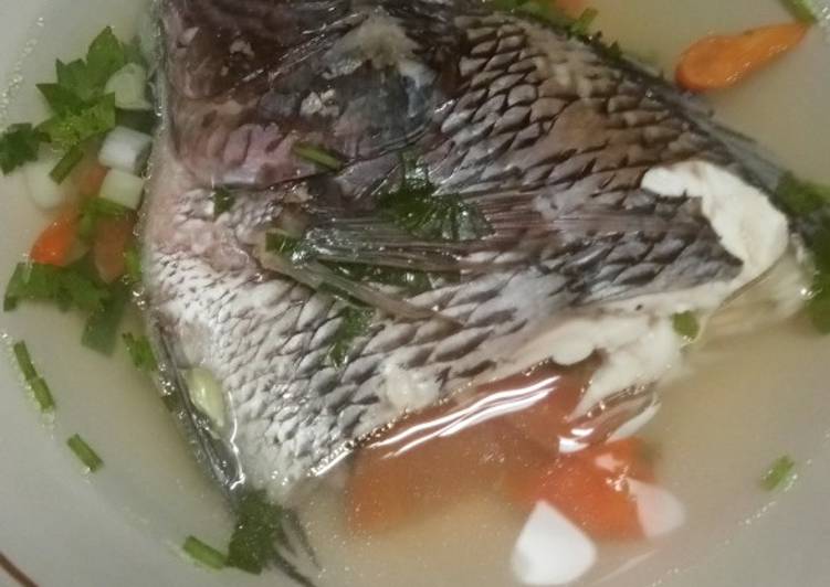 Langkah Mudah untuk Membuat Sup Bening Ikan Nila (Simpel No Amis) yang Menggugah Selera