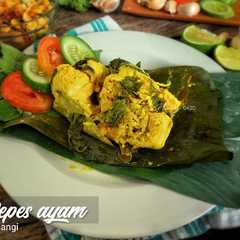 A picture of Pepes ayam kemangi.