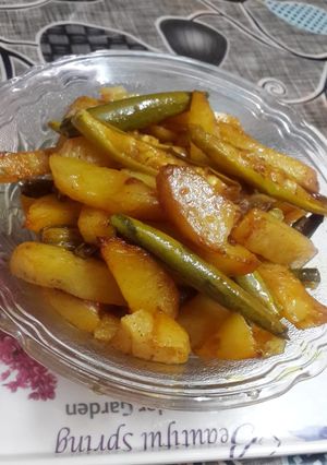 A picture of Parwal aloo ki sabzi.