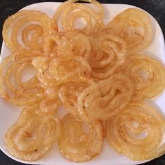 A picture of Instant jalebi sweet.