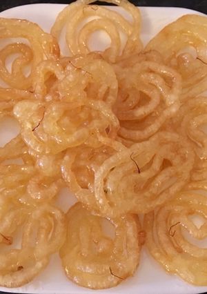 A picture of Instant jalebi sweet.