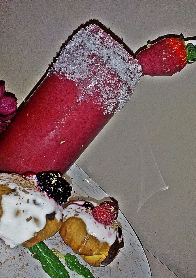 Una foto de Batido de frutas del bosque