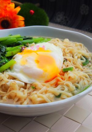 水波蛋家常肉燥湯麵 的食譜成品照片
