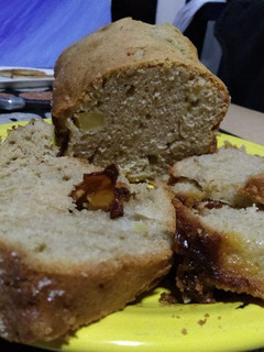 Una foto de Budín de Manzana Canela