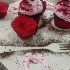 A picture of Red velvet cup cake.