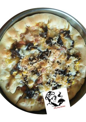 Foto resep Mozzarella mushroom spicy beef pizza