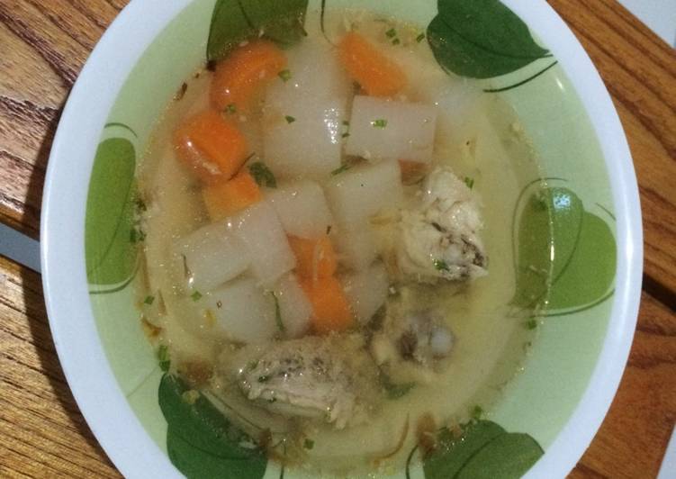 Resep masakan Sop Ayam, Wortel dan Lobak | Cara Bikin Sop Ayam, Wortel dan Lobak Yang Enak dan Simpel