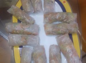 Foto principal de Rollitos primavera con papel de arroz