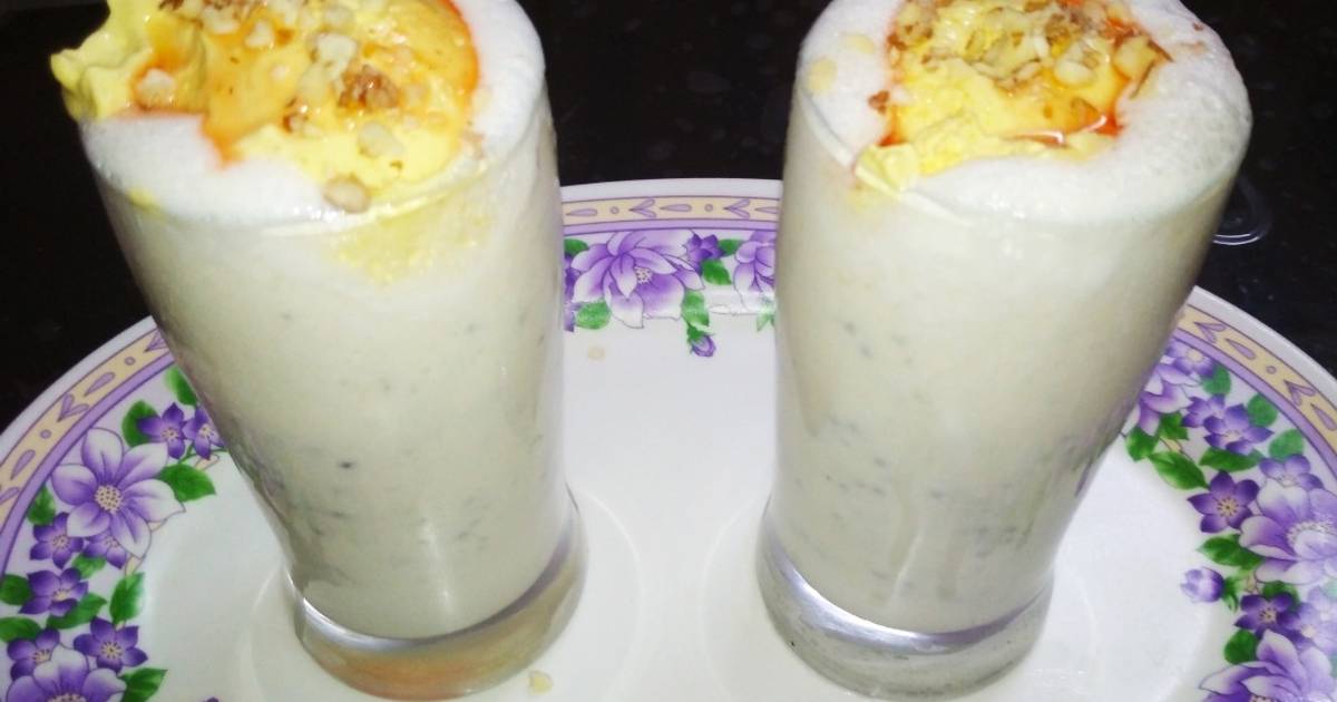 Mango Banana Icecream Shake Recipe by Padmapriya Anand Cookpad