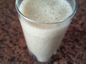 Una foto de batidos con uva
